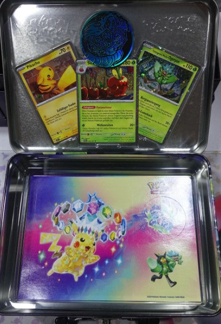 Pokemon Herbstkoffer 2024 - Pikachu Motiv - KEINE BOOSTER