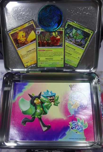 Pokemon Herbstkoffer 2024 - Pikachu Motiv - KEINE BOOSTER
